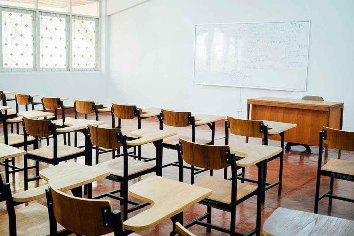 612777398 school
