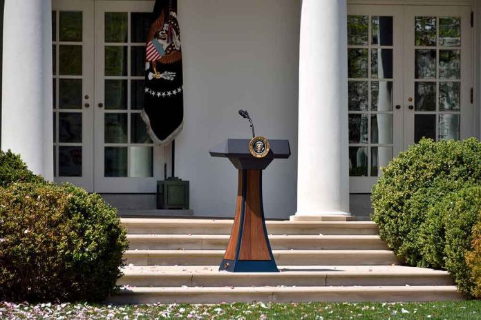 shutterstock_1070010710-2 Podium with presidential seal in a garden colonnade